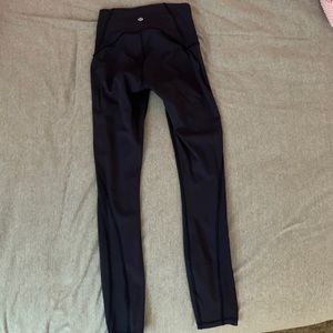 Lululemon navy blue leggings